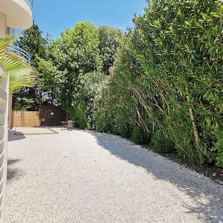 Apartamento Le Golfe 2 - Jardin - Parking - Climatisation - Wifi Vallauris